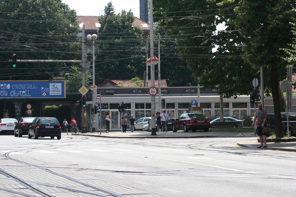 Vla Vla Apartments With Parking Zágráb Kültér fotó